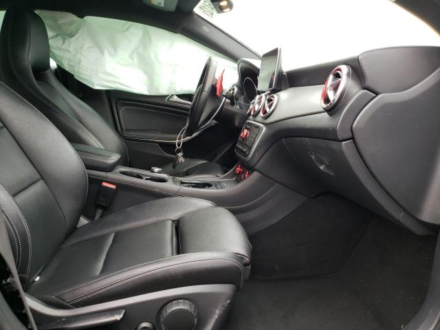Photo 5 from auction – 2016 MERCEDES-BENZ CLA 250 with VIN WDDSJ4EB6GN346953