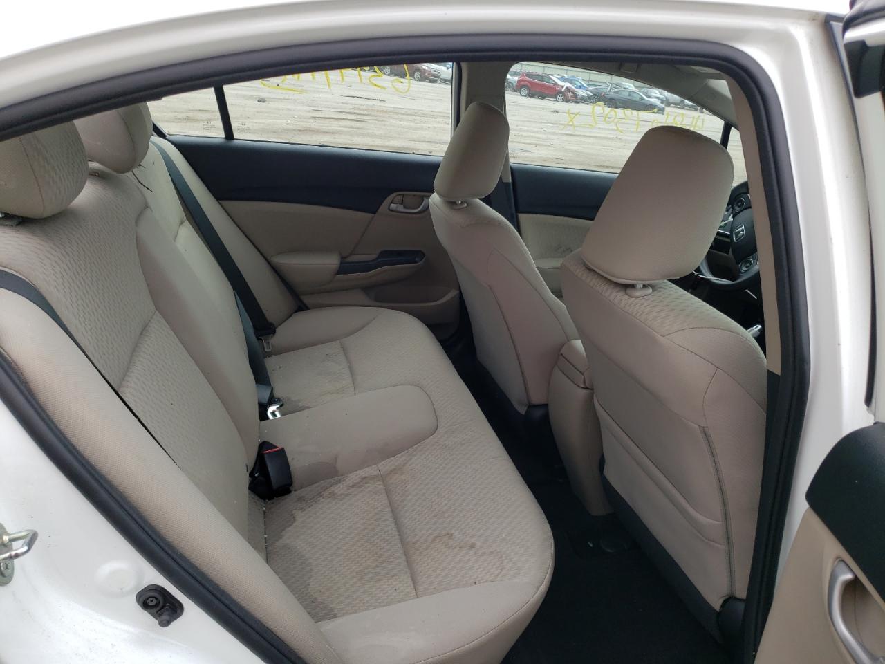 Photo 6 from auction – 2015 HONDA CIVIC LX with VIN 19XFB2F56FE288819