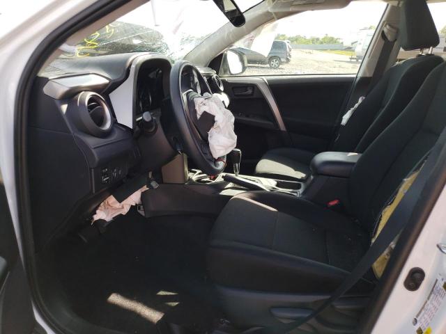 Photo 5 from auction – 2018 TOYOTA RAV4 LE with VIN 2T3ZFREV1JW512667