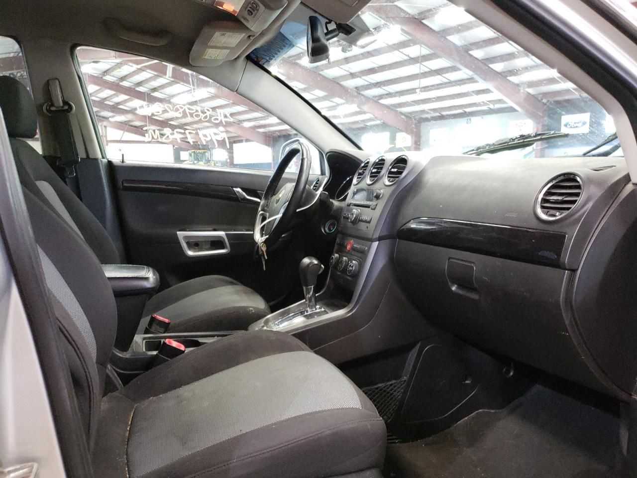 Photo 5 from auction – 2015 CHEVROLET CAPTIVA LT with VIN 3GNAL3EK0FS527939
