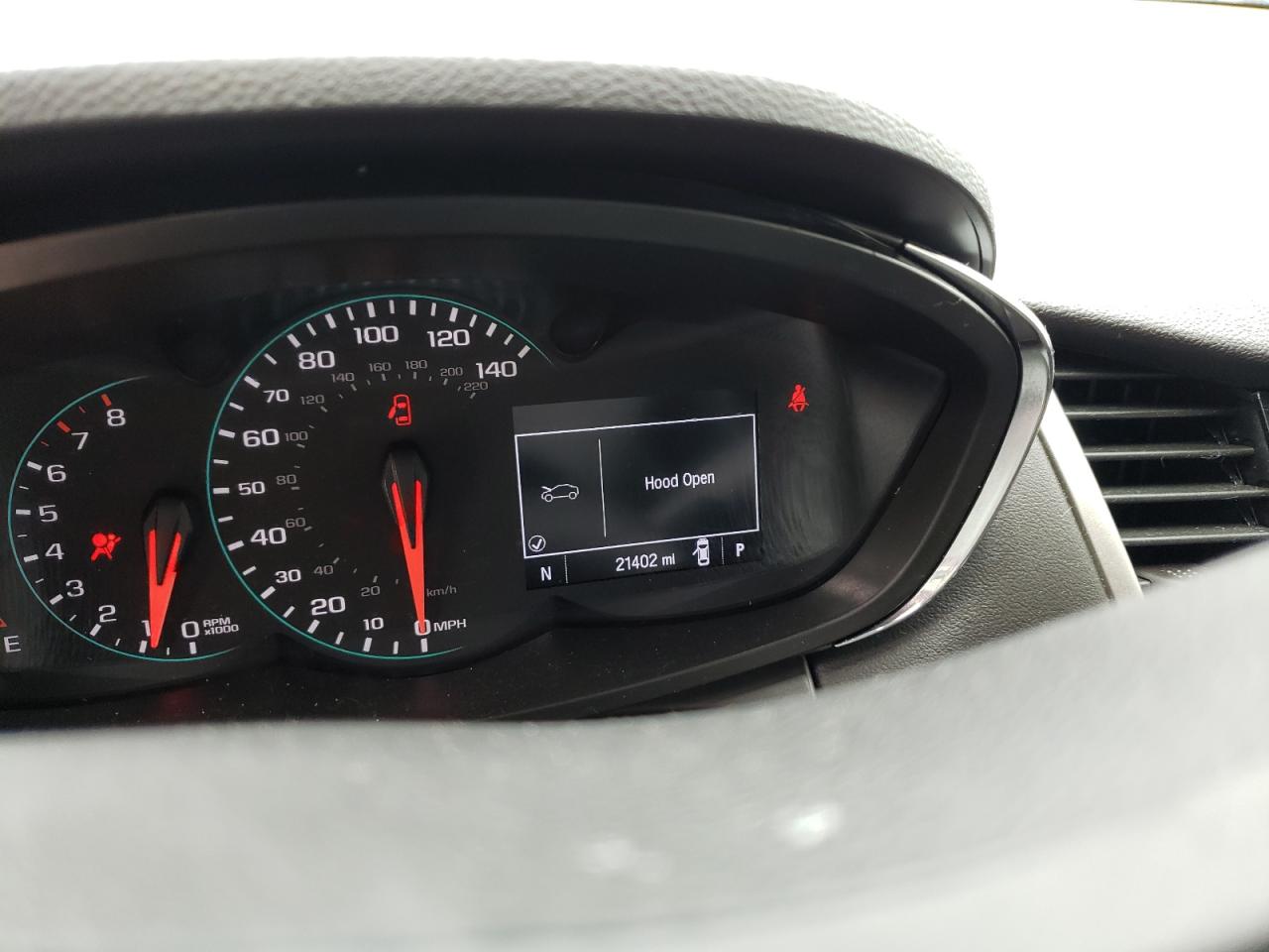 Photo 8 from auction – 2019 CHEVROLET TRAX 1LT with VIN 3GNCJLSB0KL298217
