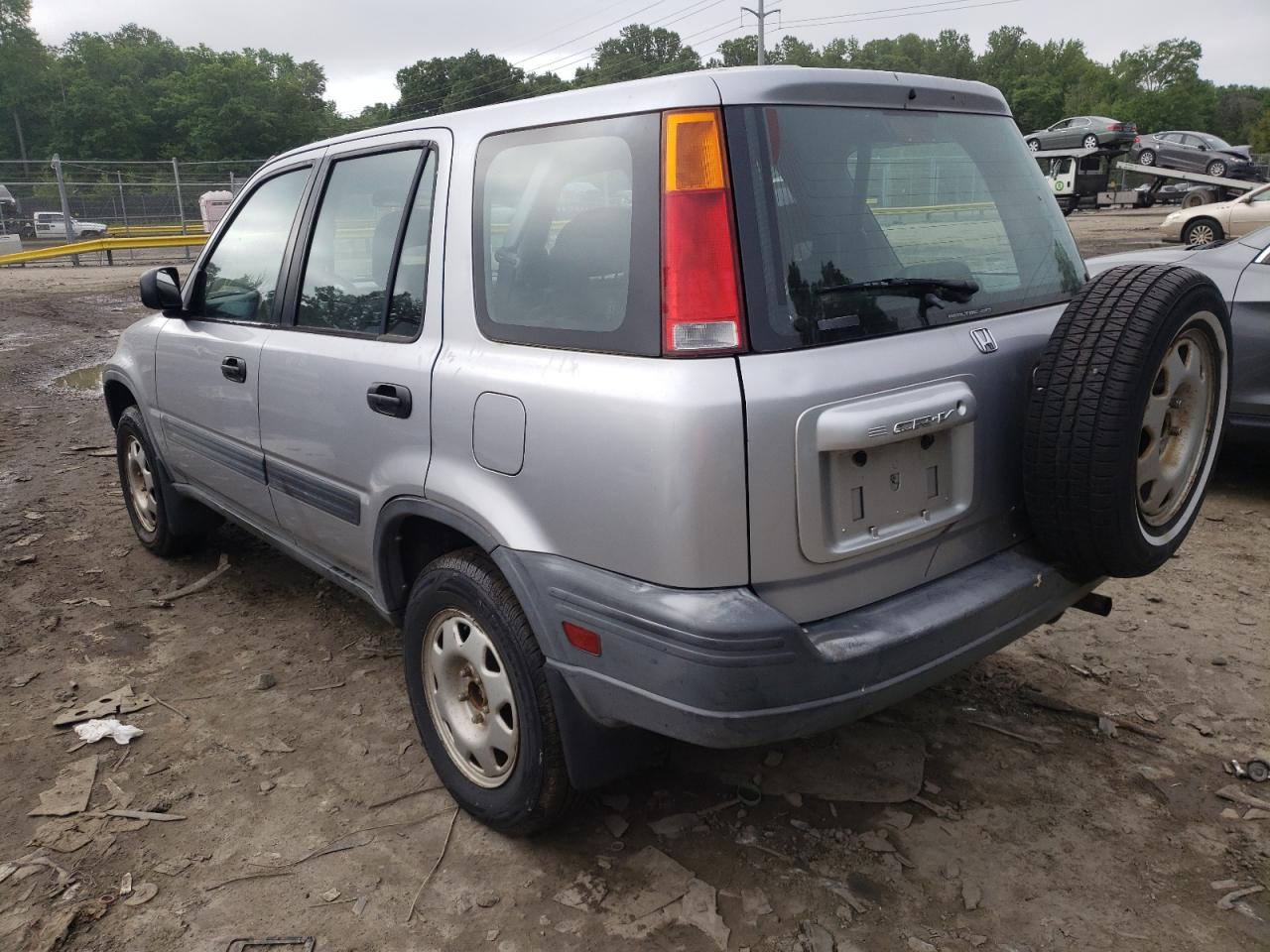 Photo 16 from auction – 2001 HONDA CR-V LX with VIN JHLRD18461C048131