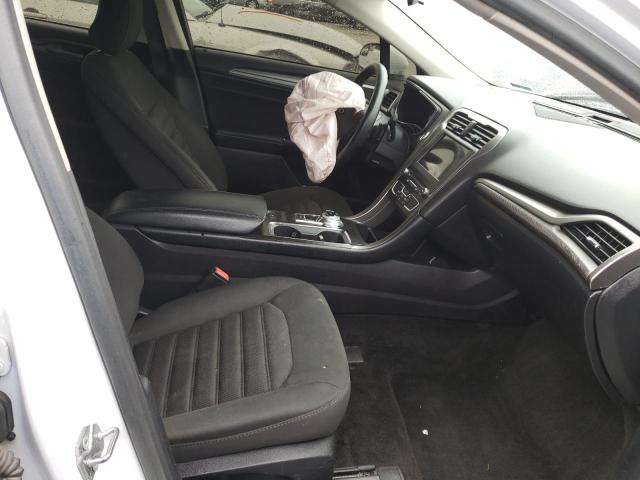 Photo 5 from auction – 2017 FORD FUSION SE with VIN 3FA6P0HD7HR414732