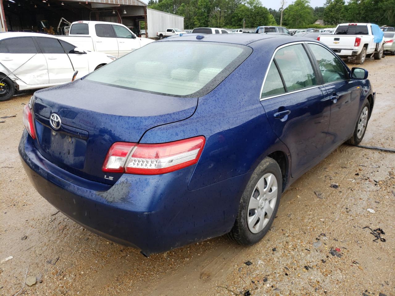 Photo 4 from auction – 2011 TOYOTA CAMRY BASE with VIN 4T1BF3EK8BU765239