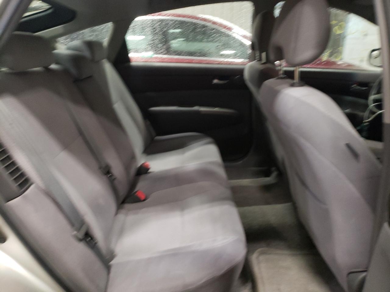 Photo 6 from auction – 2005 TOYOTA PRIUS with VIN JTDKB20U957019372