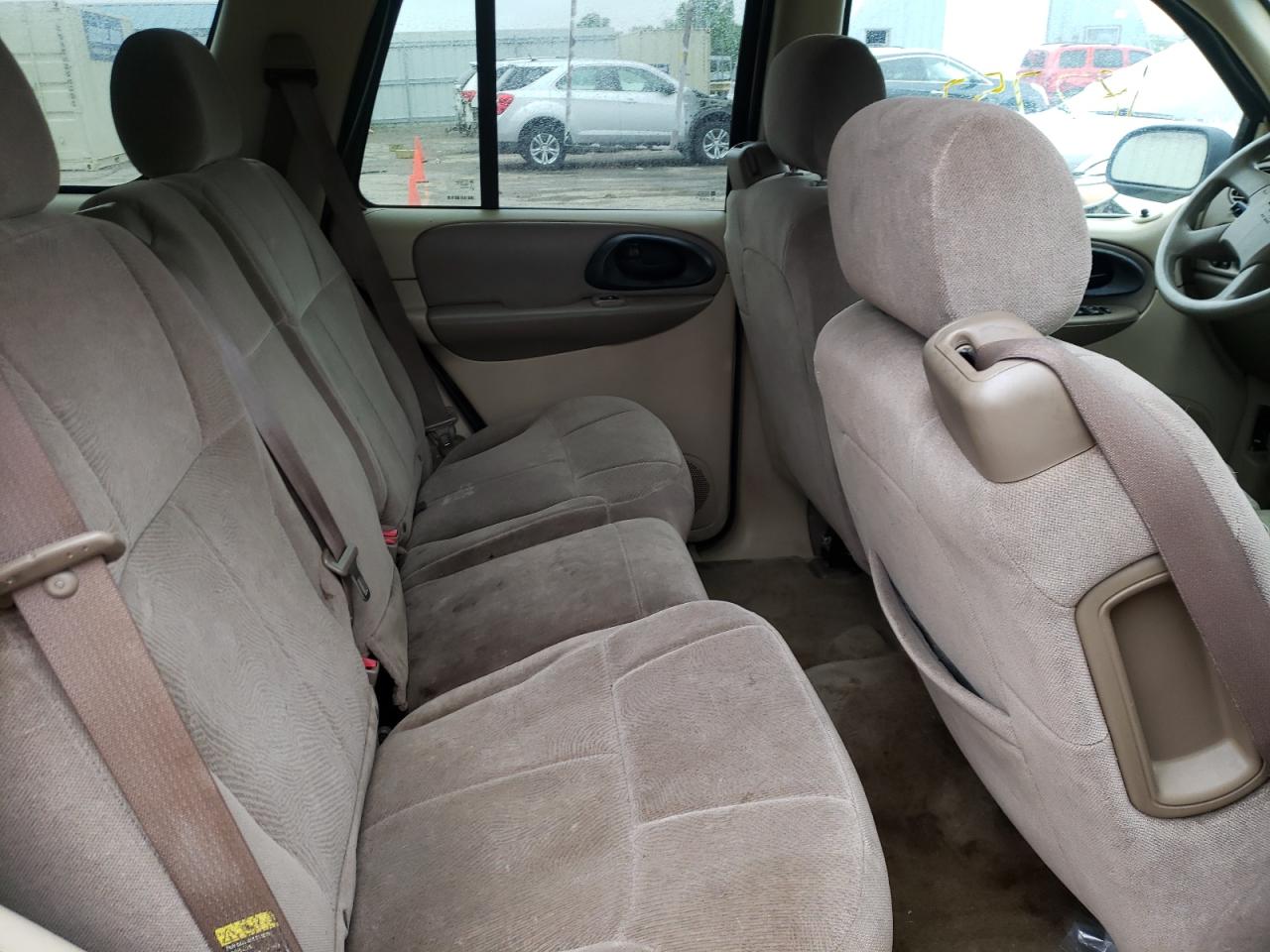 Photo 6 from auction – 2004 CHEVROLET TRAILBLAZE with VIN 1GNDS13S142294492