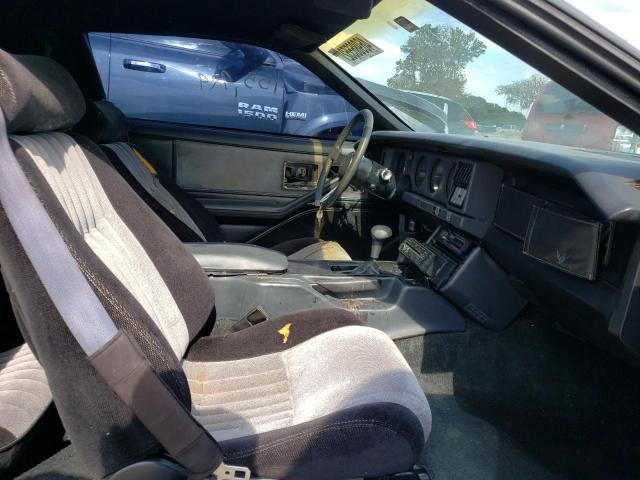 Photo 5 from auction – 1986 PONTIAC FIREBIRD with VIN 1G2FS87SXGN227840