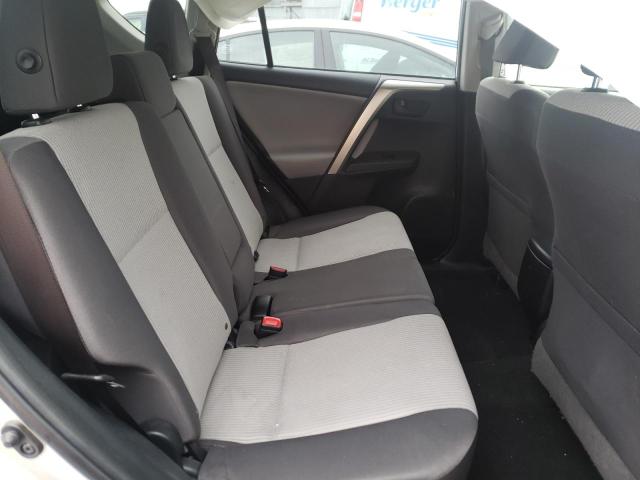 Photo 8 from auction – 2014 TOYOTA RAV4 LE with VIN JTMBFREV0EJ010772