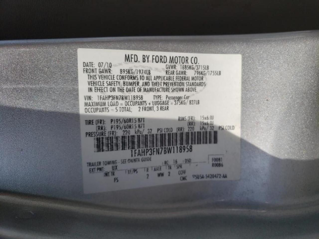 Photo 10 from auction – 2011 FORD FOCUS SE with VIN 1FAHP3FN7BW118958