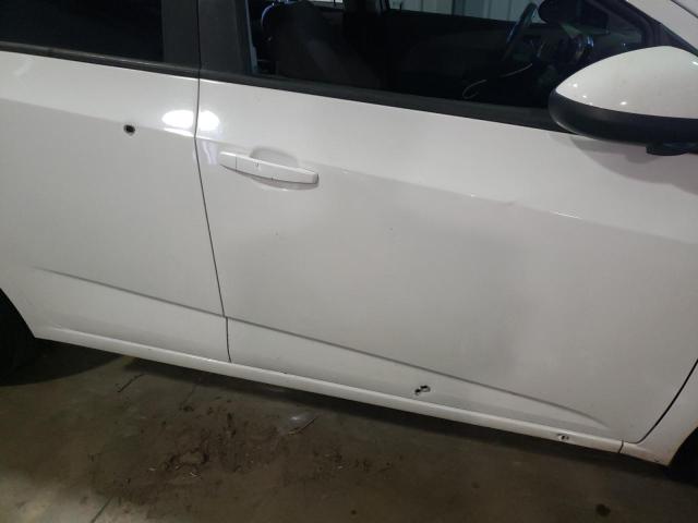 Photo 9 from auction – 2014 CHEVROLET SONIC LS with VIN 1G1JA6SH9E4214484