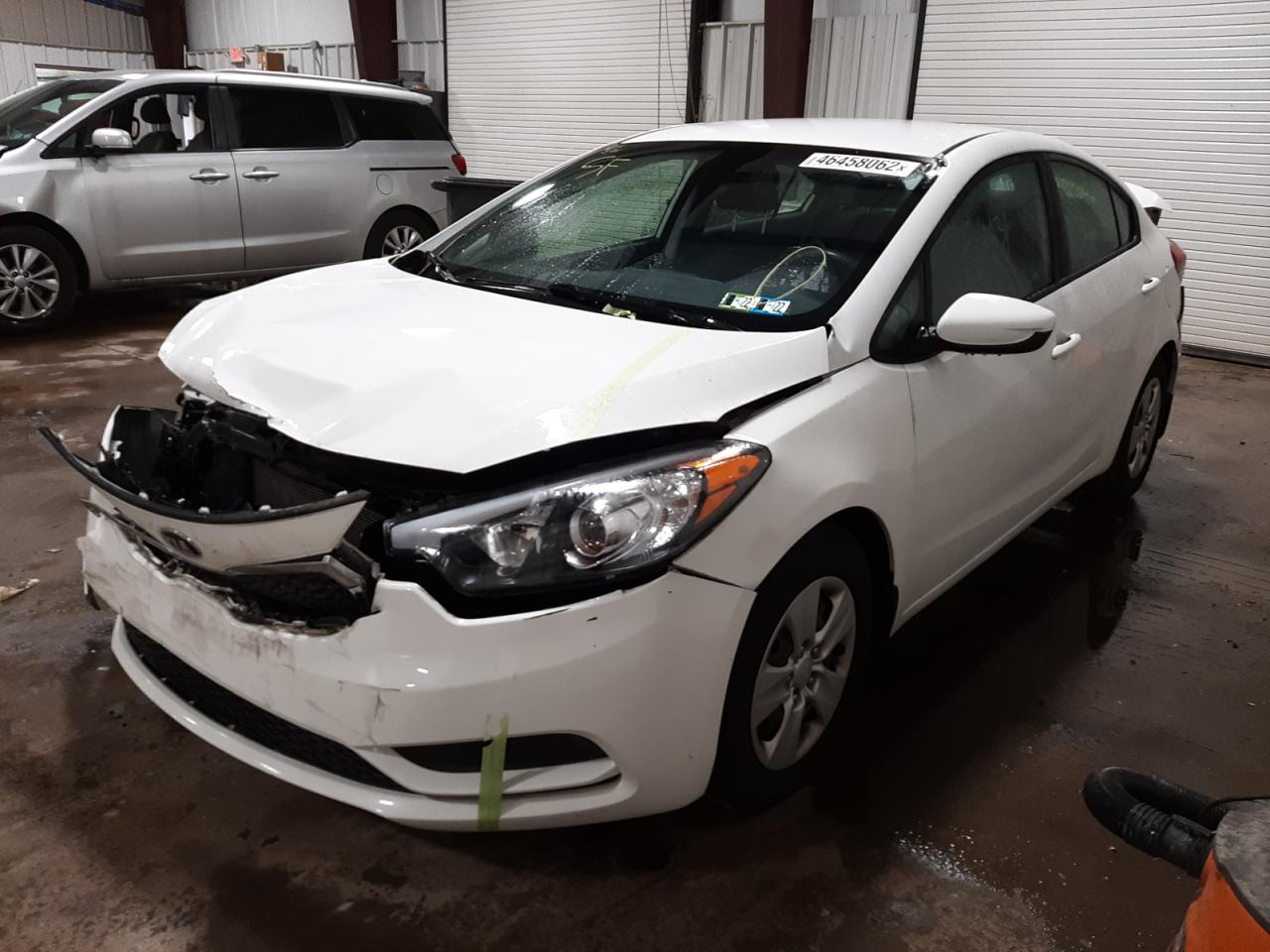 Photo 15 from auction – 2016 KIA FORTE LX with VIN KNAFK4A63G5501456