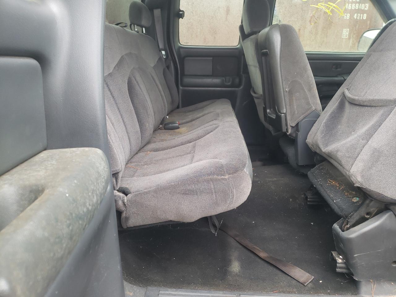 Photo 18 from auction – 2002 GMC NEW SIERRA with VIN 2GTEK19T421185583