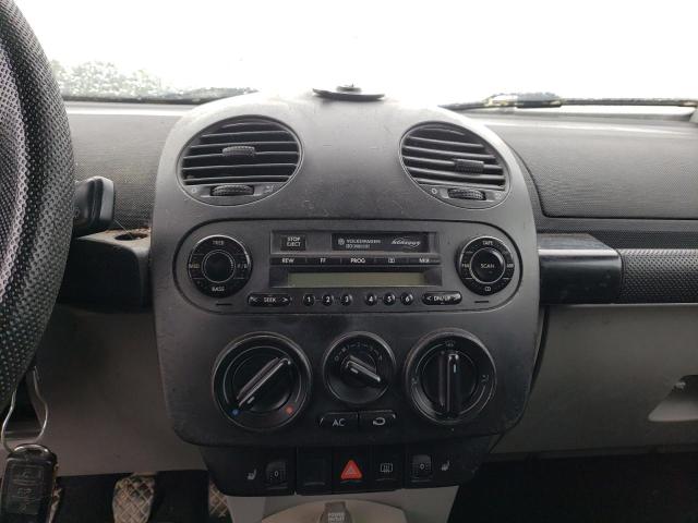 Photo 9 from auction – 2002 VOLKSWAGEN NEW BEETLE with VIN 3VWCB21C32M457944