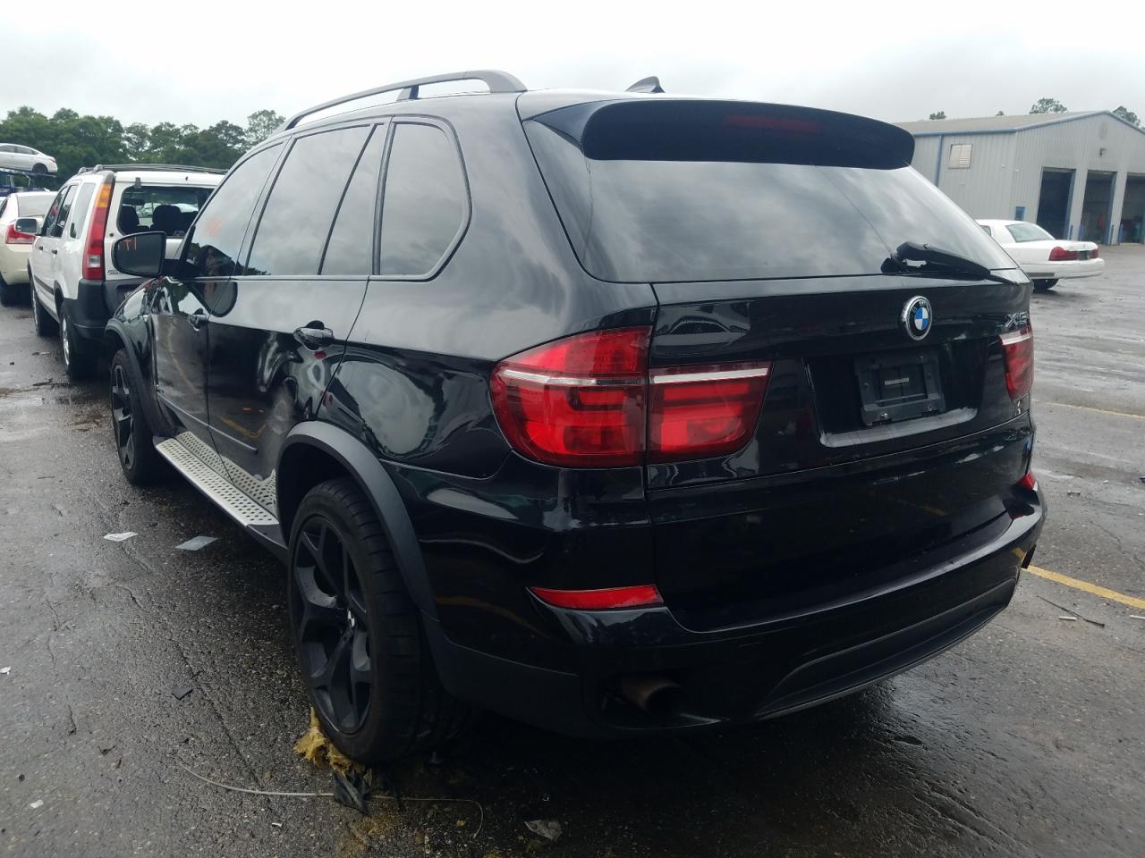 Photo 3 from auction – 2011 BMW X5 XDRIVE3 with VIN 5UXZV4C58BLL58132