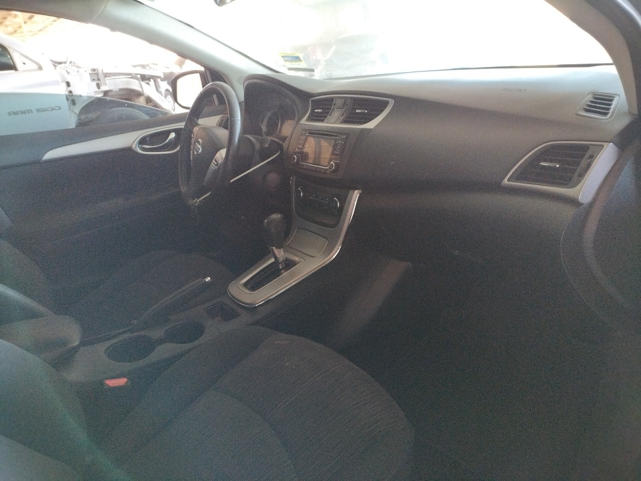 Photo 5 from auction – 2015 NISSAN SENTRA S with VIN 3N1AB7AP6FL675708