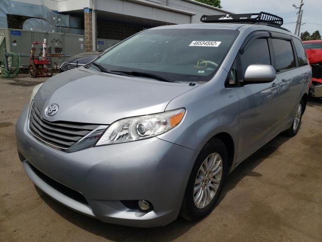 Photo 2 from auction – 2014 TOYOTA SIENNA XLE with VIN 5TDYK3DC0ES486574