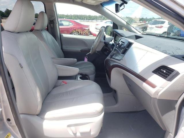 Photo 5 from auction – 2014 TOYOTA SIENNA XLE with VIN 5TDYK3DC5ES431666