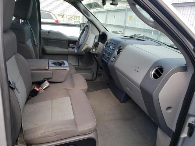 Foto 5 de la subasta – 2005 FORD F150 con VIN 1FTRF14535KC01551