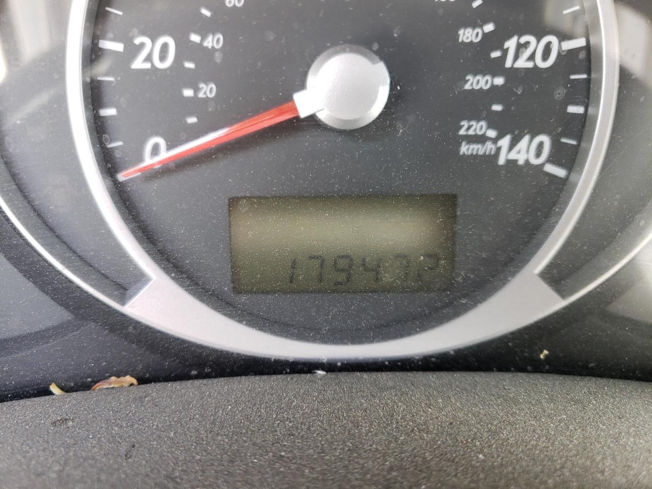 Photo 8 from auction – 2008 HYUNDAI TUCSON SE with VIN KM8JN72D98U734232