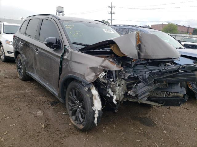 MITSUBISHI OUTLANDER 2018 with VIN JA4AZ3A33JZ063718 - Photo from auction