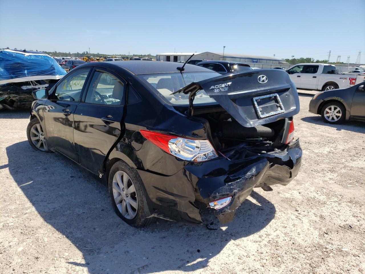 Photo 3 from auction – 2012 HYUNDAI ACCENT GLS with VIN KMHCU4AE0CU262628