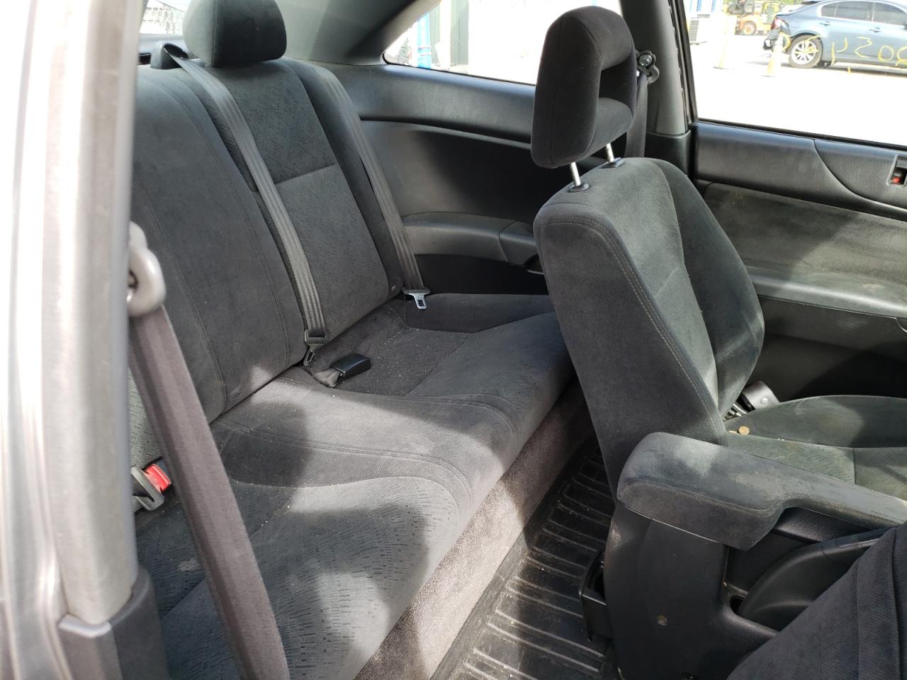 Photo 6 from auction – 2005 HONDA CIVIC EX with VIN 1HGEM21935L059926