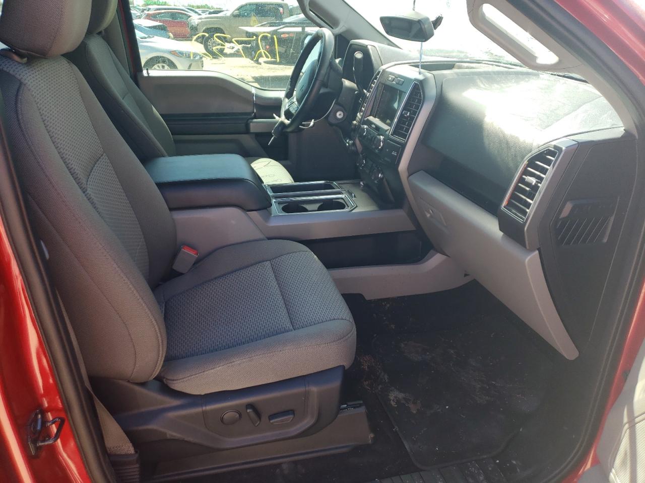Photo 5 from auction – 2020 FORD F150 SUPER with VIN 1FTEW1C44LKD37692