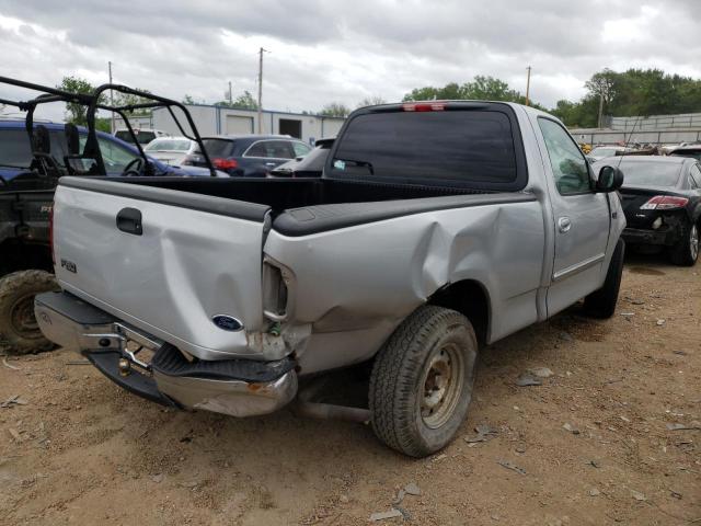 Photo 4 from auction – 2003 FORD F150 with VIN 2FTRF17263CA31902