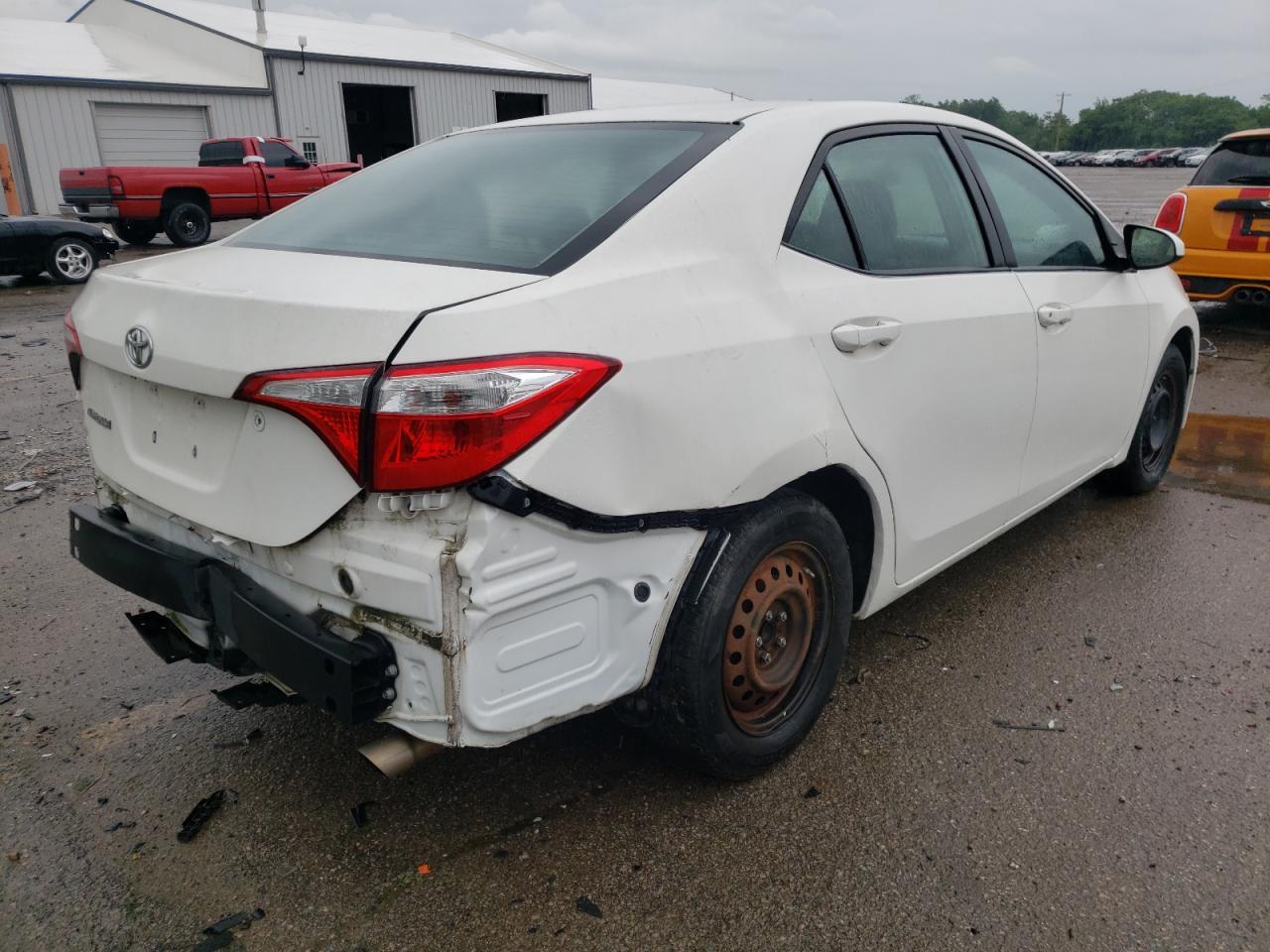 Photo 4 from auction – 2014 TOYOTA COROLLA L with VIN 5YFBURHE0EP160670