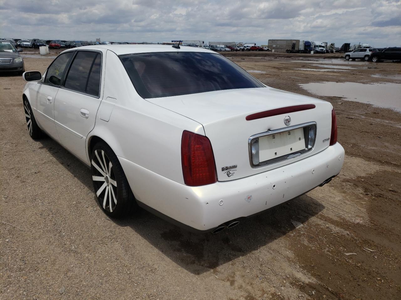 Photo 3 from auction – 2005 CADILLAC DEVILLE DH with VIN 1G6KE54Y85U225339