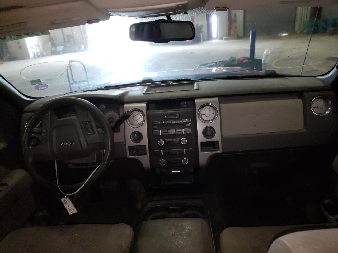 Photo 9 from auction – 2010 FORD F150 SUPER with VIN 1FTFW1E87AFA18832
