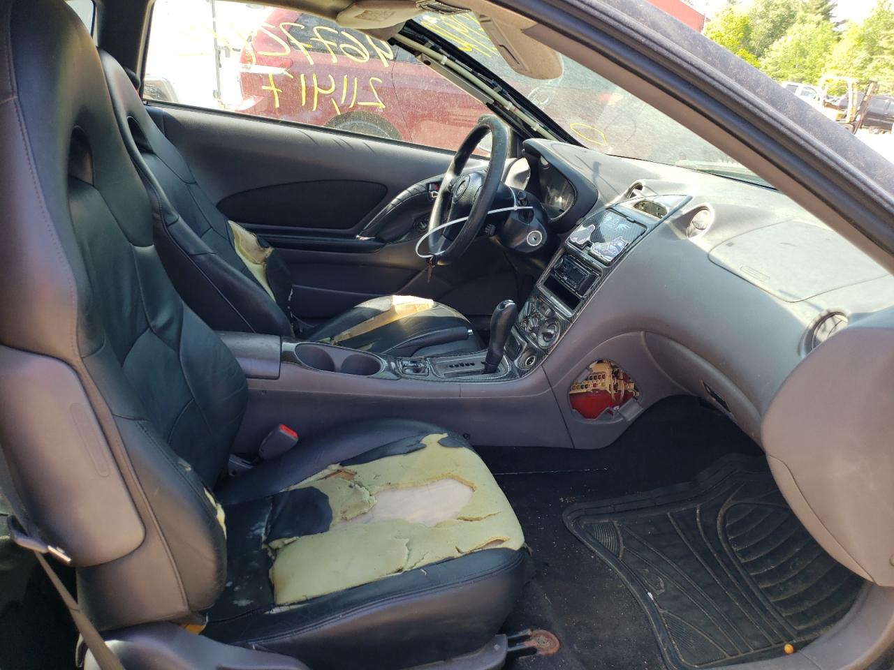 Photo 5 from auction – 2000 TOYOTA CELICA GT with VIN JTDDR32T6Y0049182