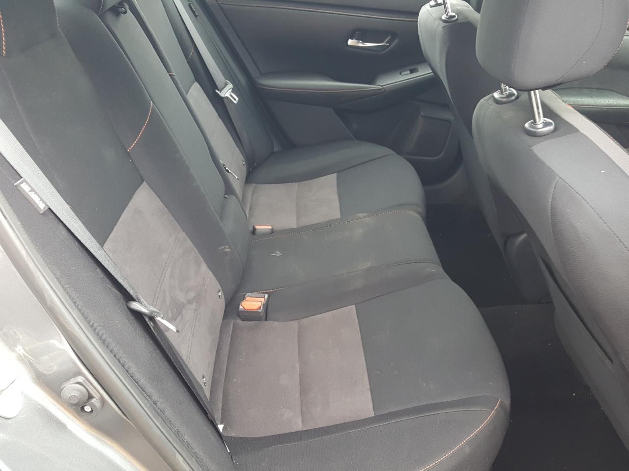 Photo 6 from auction – 2020 NISSAN SENTRA SR with VIN 3N1AB8DV2LY239663
