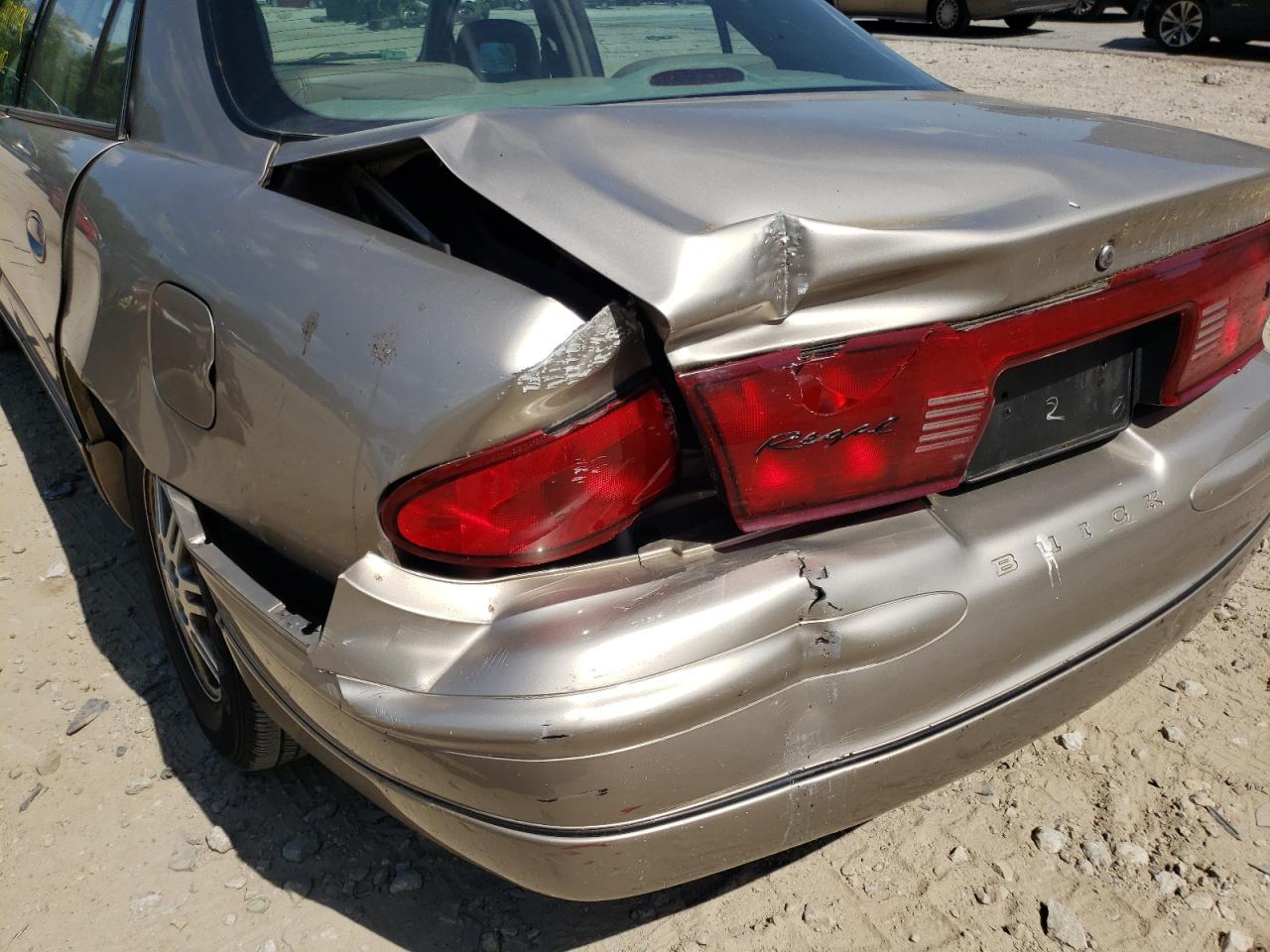 Photo 9 from auction – 2003 BUICK REGAL LS with VIN 2G4WB55K431159944
