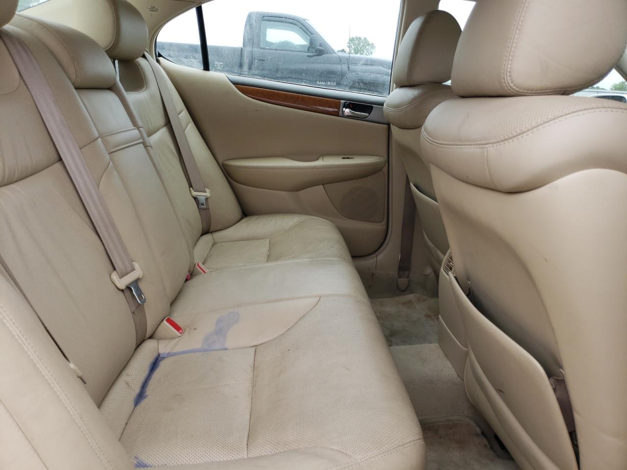 Photo 6 from auction – 2005 LEXUS ES 330 with VIN JTHBA30G255133999