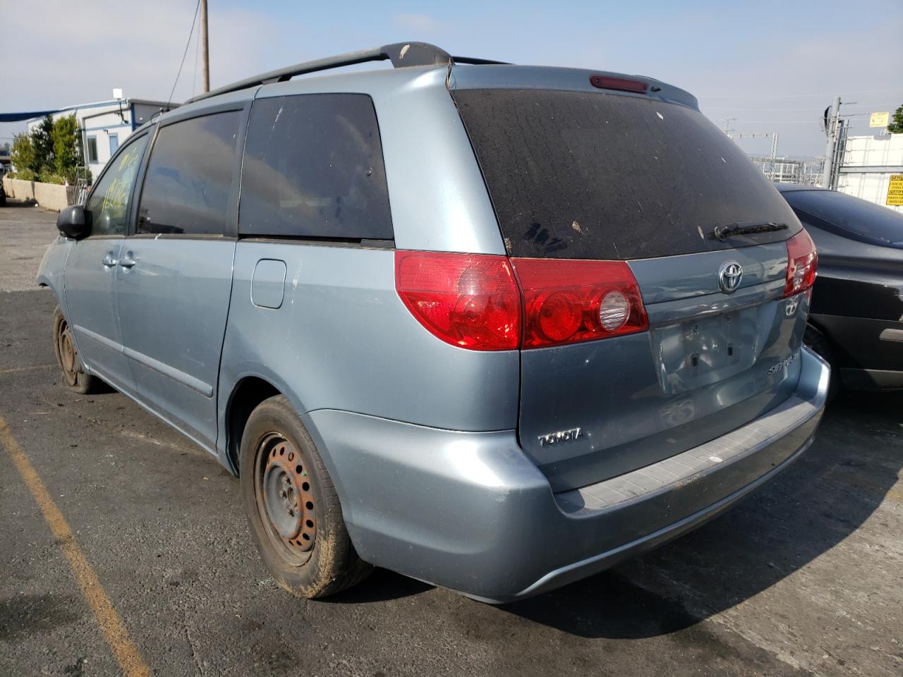 Photo 3 from auction – 2006 TOYOTA SIENNA CE with VIN 5TDZA23C06S585545