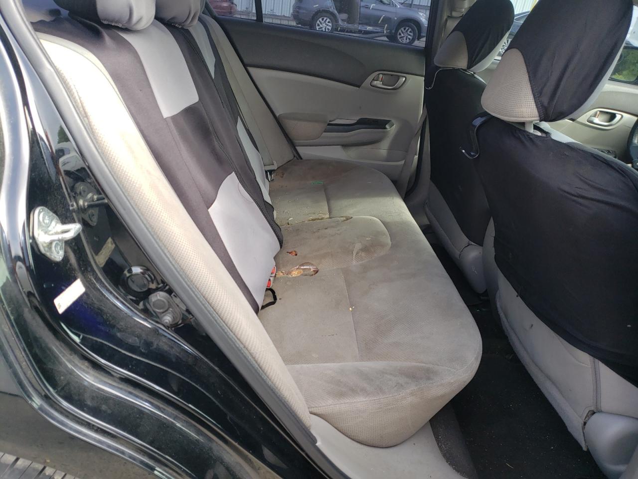 Фото 17 с аукциона – 2012 HONDA CIVIC LX с VIN 2HGFB2F50CH584243