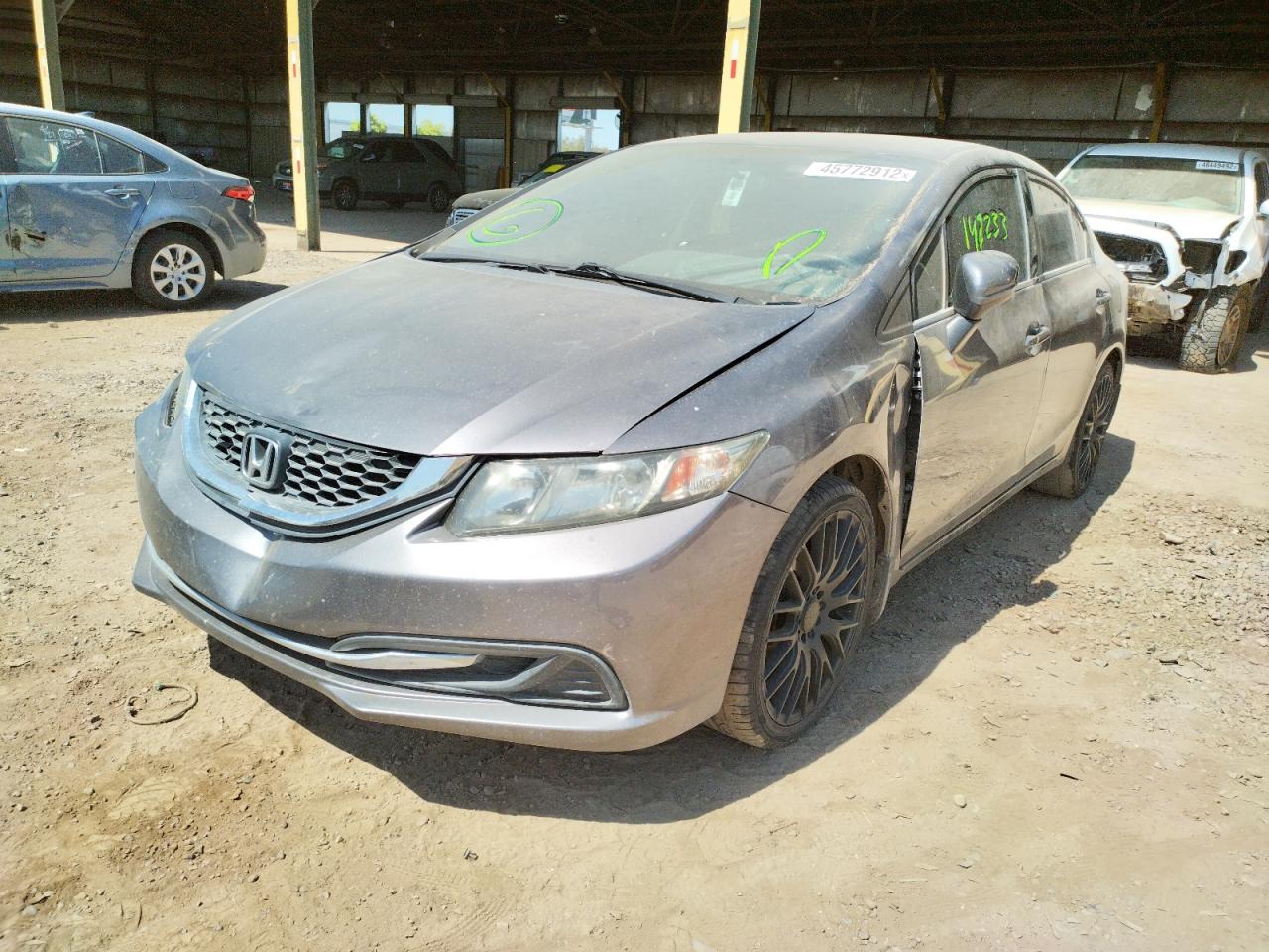 Photo 2 from auction – 2014 HONDA CIVIC LX with VIN 19XFB2E50EE078622