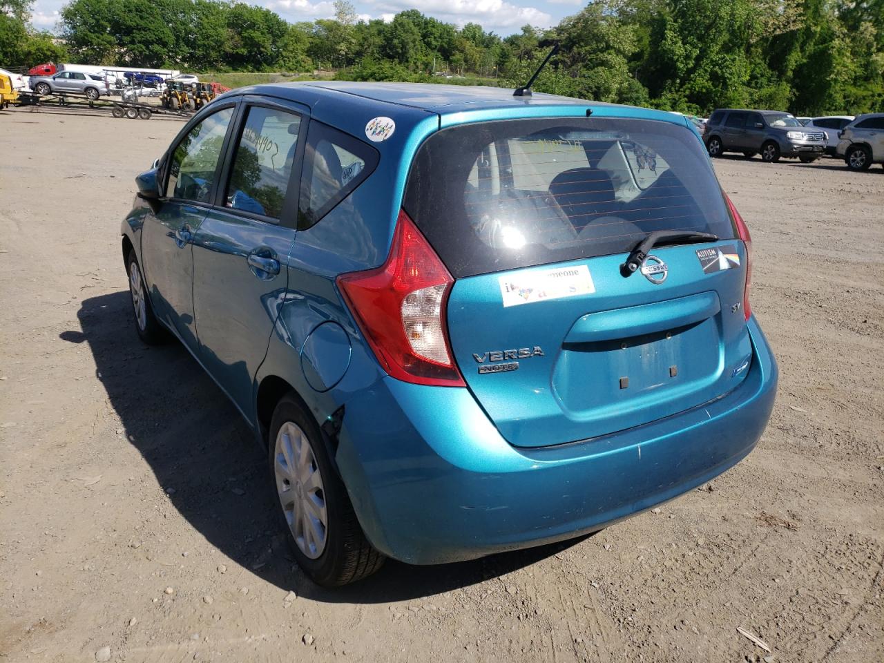 Photo 3 from auction – 2015 NISSAN VERSA NOTE with VIN 3N1CE2CP0FL368180