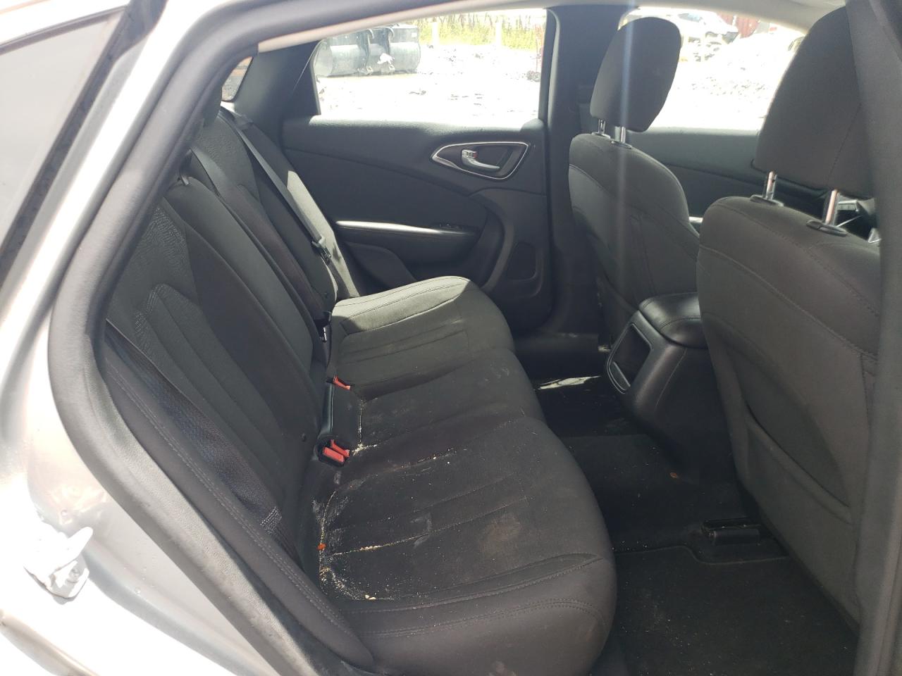 Photo 17 from auction – 2016 CHRYSLER 200 LX with VIN 1C3CCCFB5GN186201