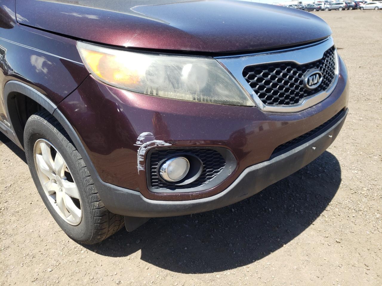 Photo 9 from auction – 2011 KIA SORENTO BA with VIN 5XYKTCA13BG038201