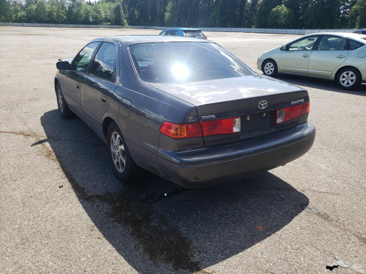 Photo 15 from auction – 2000 TOYOTA CAMRY CE with VIN 4T1BG22K6YU929429
