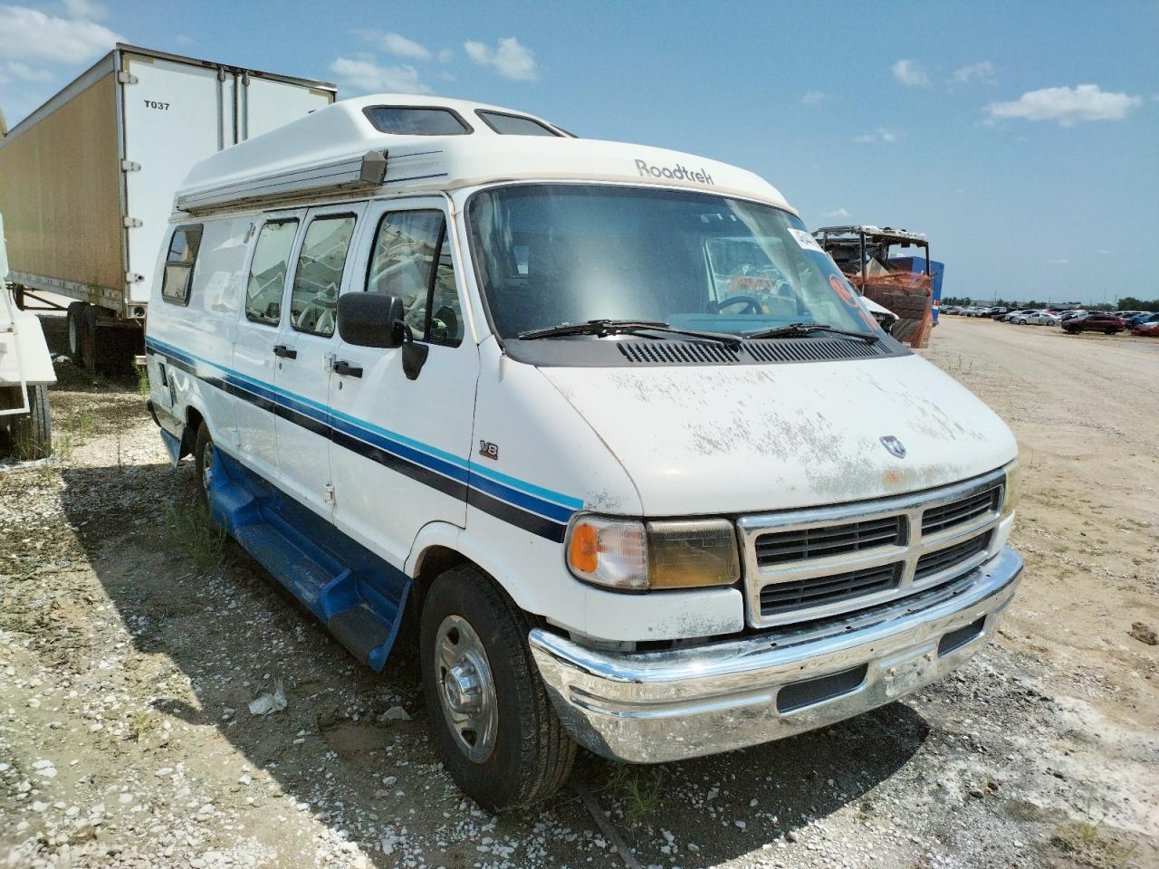 DODGE RAM VAN B3 1995 with VIN 2B6KB31Y9SK559626 - Photo from auction