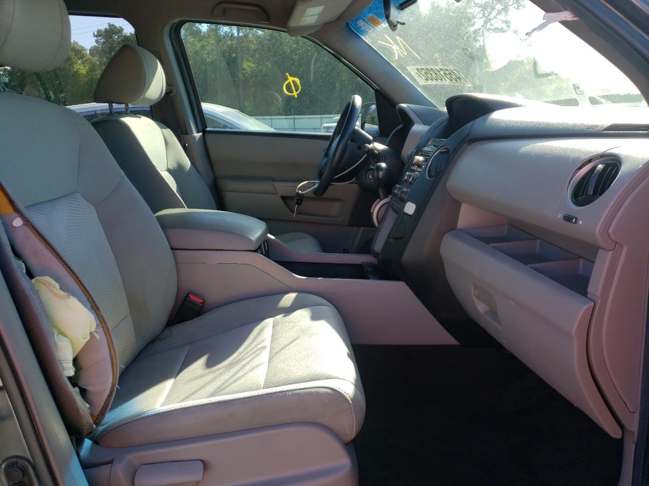Photo 18 from auction – 2013 HONDA PILOT LX with VIN 5FNYF3H22DB006513