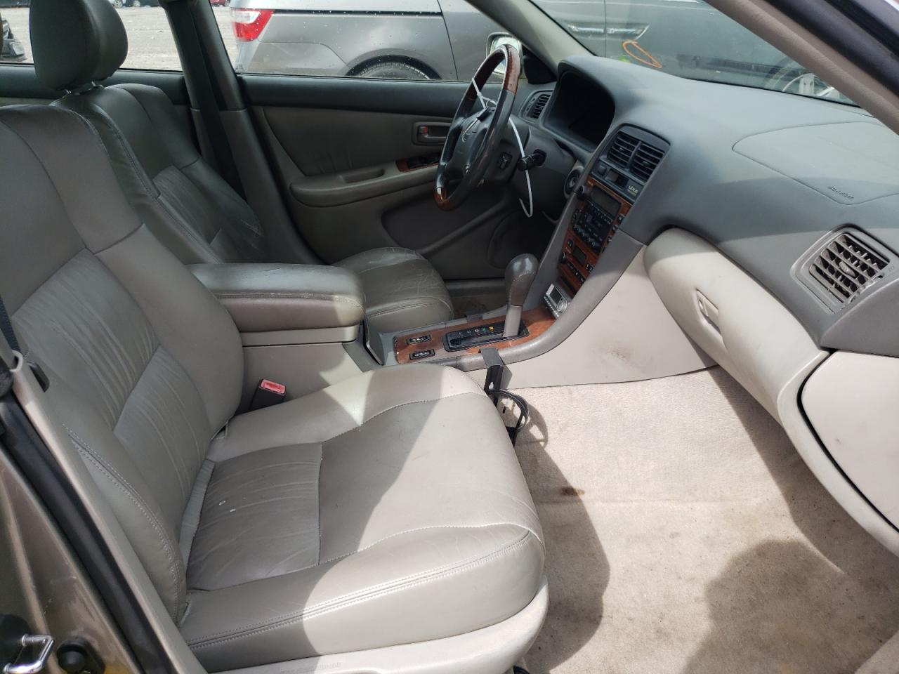 Photo 5 from auction – 2001 LEXUS ES 300 with VIN JT8BF28G210340075