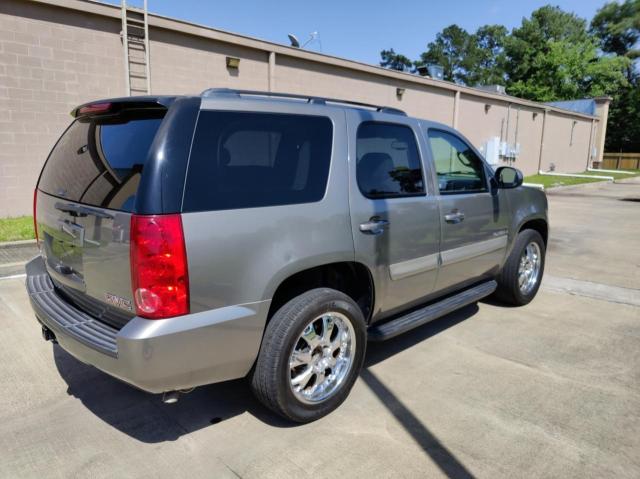 Photo 4 from auction – 2008 GMC YUKON with VIN 1GKFC13068J102920
