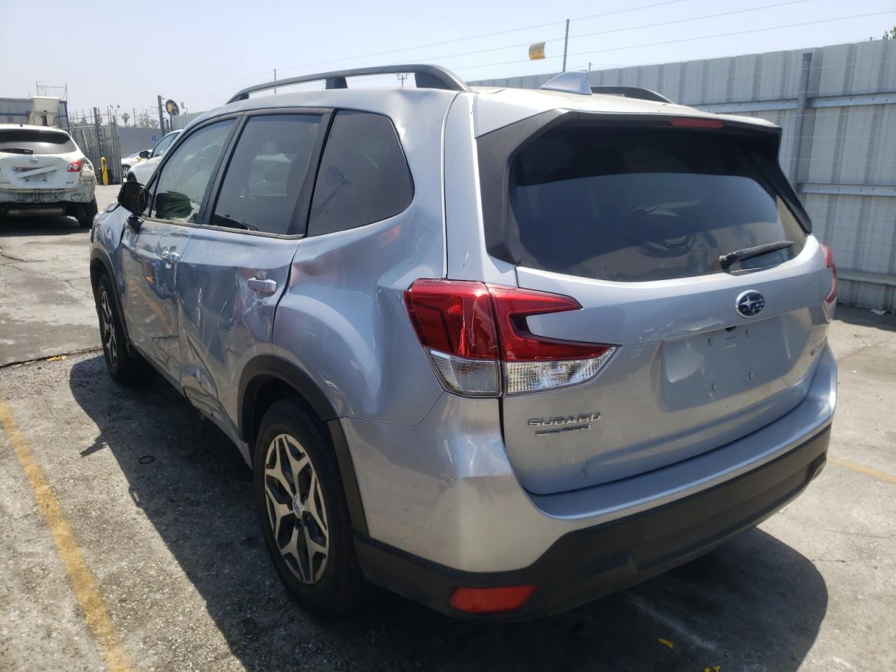 Photo 3 from auction – 2019 SUBARU FORESTER P with VIN JF2SKAGC9KH431094