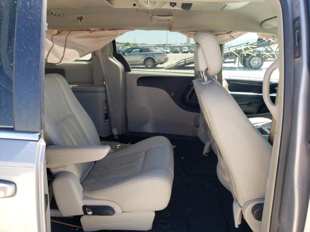 Photo 6 from auction – 2014 CHRYSLER TOWN & COU with VIN 2C4RC1BG3ER440306