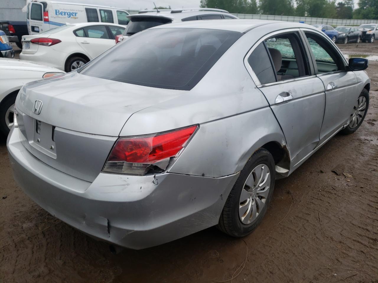 Photo 4 from auction – 2008 HONDA ACCORD LX with VIN JHMCP26318C063378