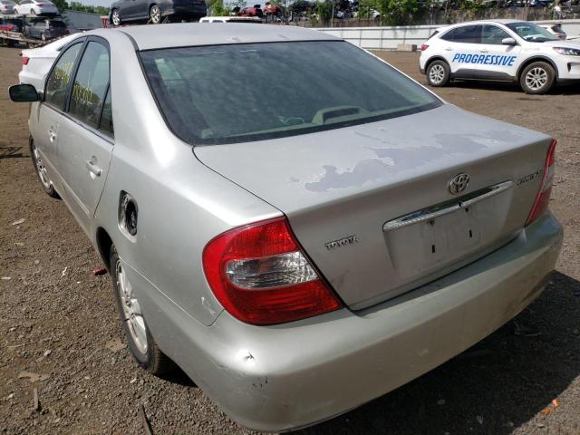 Photo 3 from auction – 2002 TOYOTA CAMRY LE with VIN 4T1BE30K62U600056